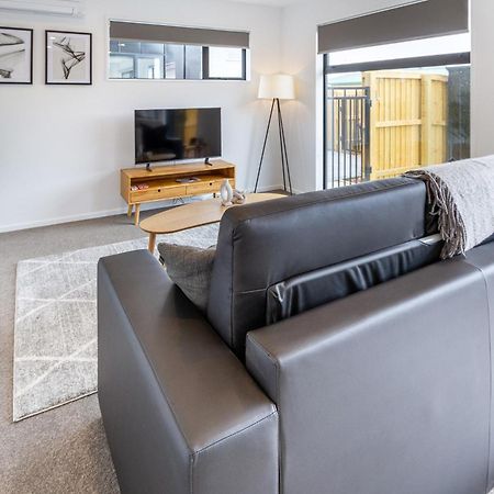 2Br Townhouse: Cosy, Close To City, Car Park Christchurch Extérieur photo
