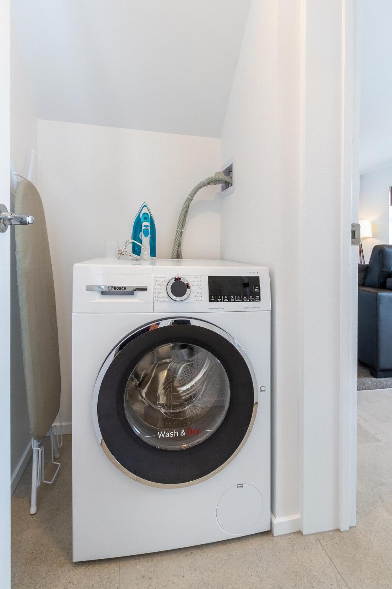 2Br Townhouse: Cosy, Close To City, Car Park Christchurch Extérieur photo