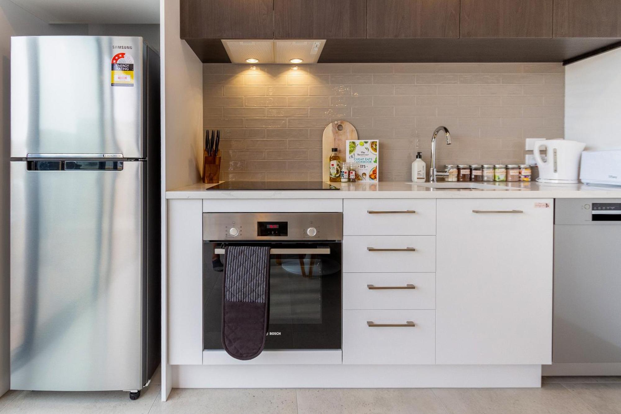 2Br Townhouse: Cosy, Close To City, Car Park Christchurch Extérieur photo