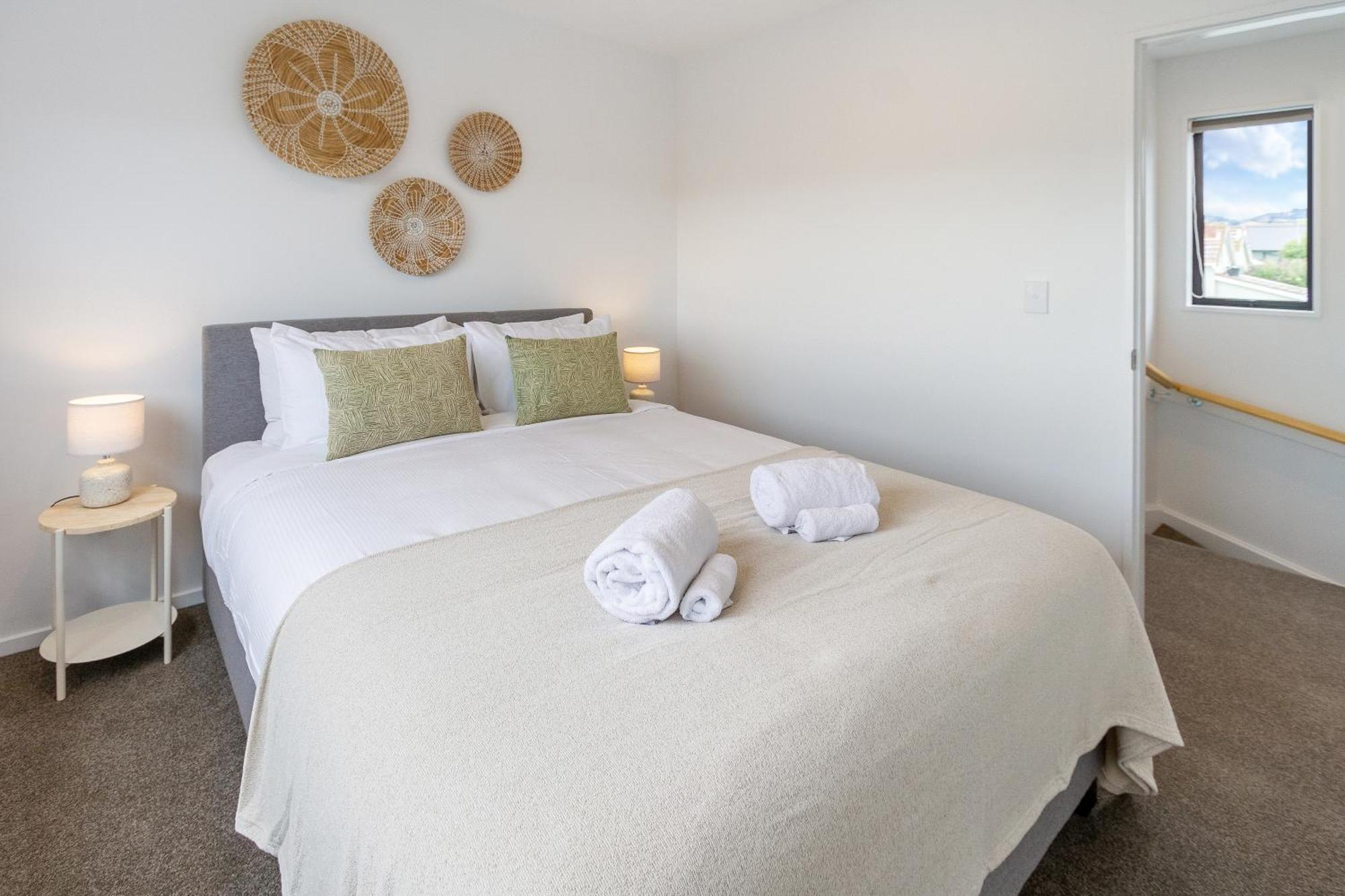 2Br Townhouse: Cosy, Close To City, Car Park Christchurch Extérieur photo