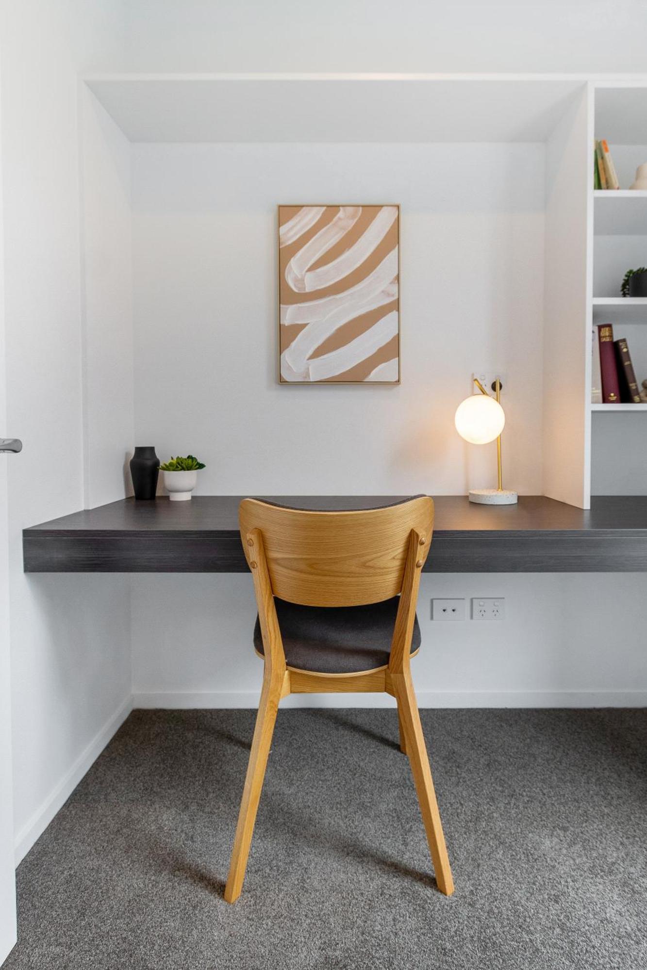2Br Townhouse: Cosy, Close To City, Car Park Christchurch Extérieur photo